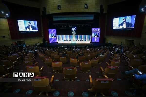 اکران فیلم "گیج گاه" در سی و نهمین جشنواره فیلم فجر