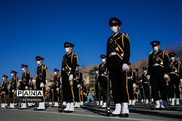 چهل و سومین مراسم دانش‌آموختگی دانشجویان دانشگاه علوم انتظامی امین