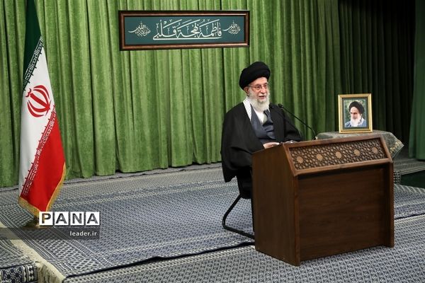 نشست تصویری رهبر انقلاب اسلامی با جمعی از مداحان به‌مناسبت سالروز ولادت حضرت زهرا(س)