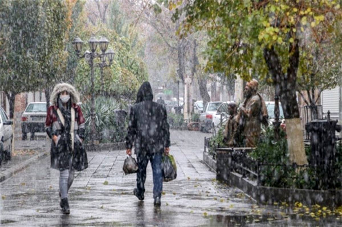 ورود سامانه بارشی به کشور؛تهرانی بارانی می‌شود