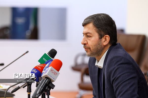 نشست خبری معاون عمرانی توسعه امور شهری و رئیس سازمان شهرداری‌ها و دهیاری‌ها
