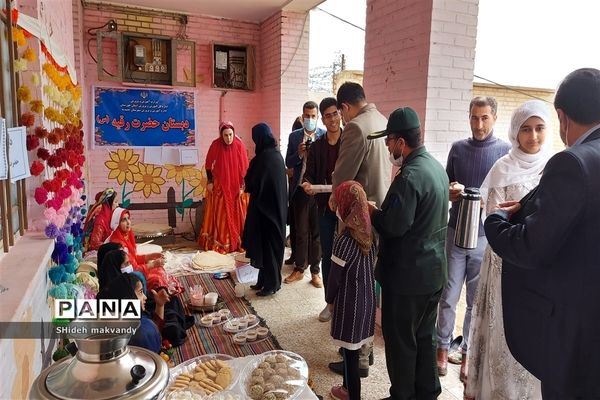 برگزاری نمایشگاه حجاب وعفاف  وهنرهای دستی درهنرستان طوبی شهرستان حمیدیه