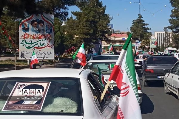 حضور پرشور مردم زاهدان در راهپیمایی خودرویی 22 بهمن