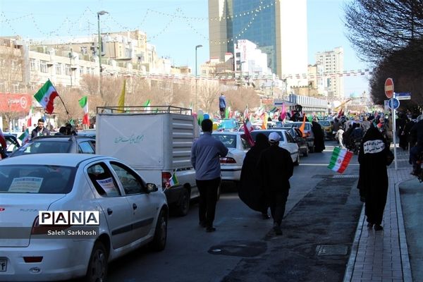 راهپیمایی 22 بهمن  در مشهد مقدس