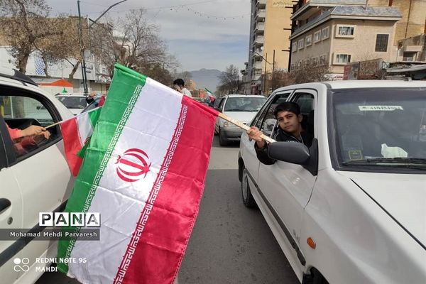 راهپیمایی  خودرویی ۲۲ بهمن در کرمانشاه