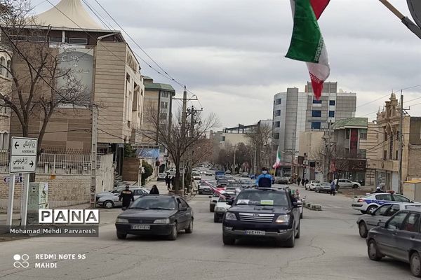 راهپیمایی  خودرویی ۲۲ بهمن در کرمانشاه