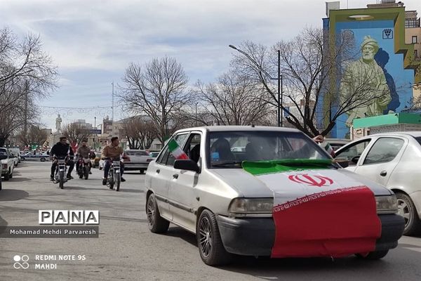 راهپیمایی  خودرویی ۲۲ بهمن در کرمانشاه