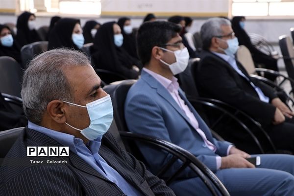 آیین گرامیداشت هفته زن و روز مادر در آموزش و پرورش ناحیه 2 اهواز