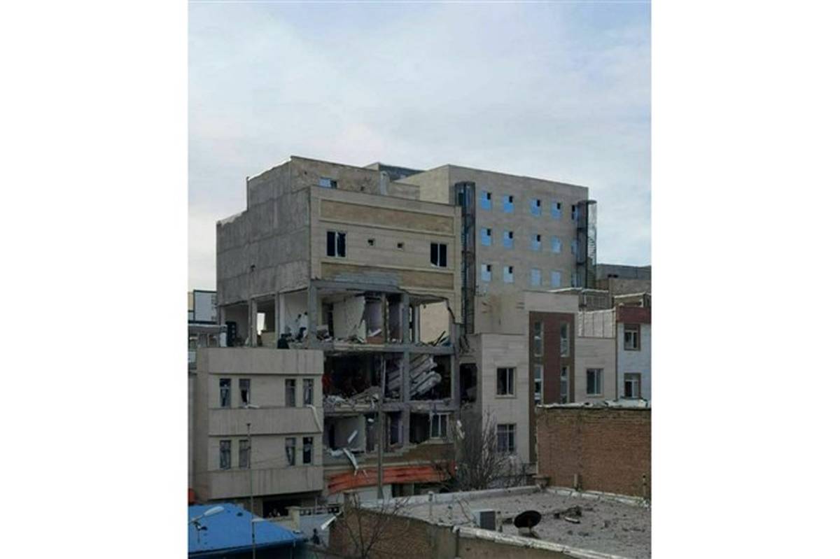 انفجار گاز و تخریب منازل مسکونی در اردبیل