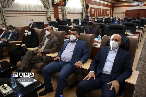نشست هم اندیشی مدیران سازمان دانش آموزی سراسر کشور