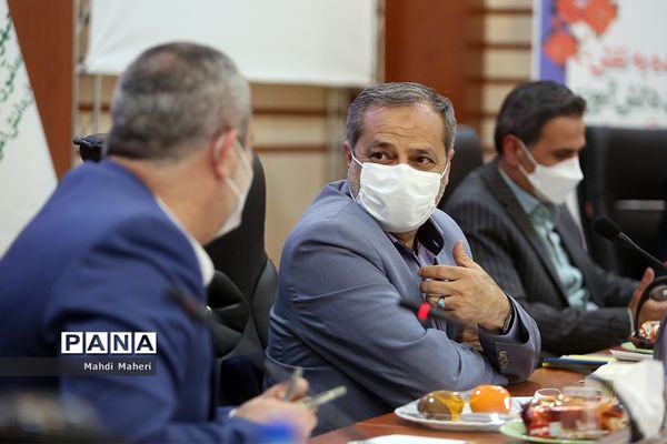 نشست هم اندیشی مدیران سازمان دانش آموزی سراسر کشور -2