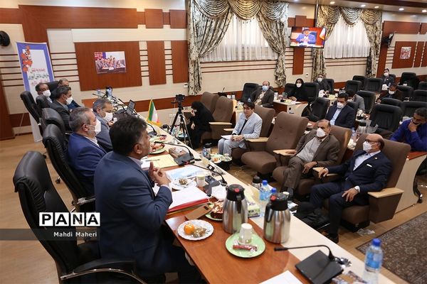 نشست هم اندیشی مدیران سازمان دانش آموزی سراسر کشور -2