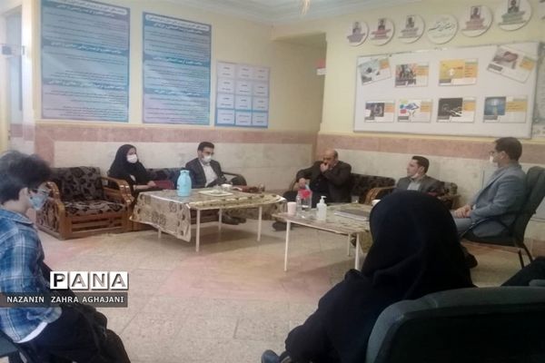 بازدید از مدارس مجری طرح‌های تفاهم نامه وزارت آموزش و پرورش و ستاد مبارزه با مواد مخدردر رباط کریم