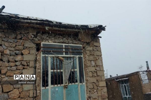 آسیب جدی زمین لرزه به منازل مسکونی شهر سی سخت -2