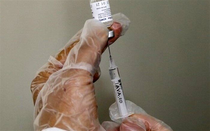 رشیدی کوچی: چرا ‎سلبریتی‌ها باید در اولویت دریافت ‎واکسن کرونا باشند؟