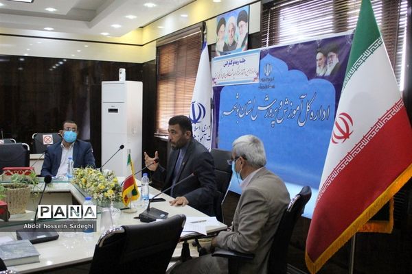 جلسه ویدئو کنفرانس سالروز تاسیس و آغاز هفته گرامیداشت کانون‌های فرهنگی و تربیتی آموزش و پرورش استان بوشهر