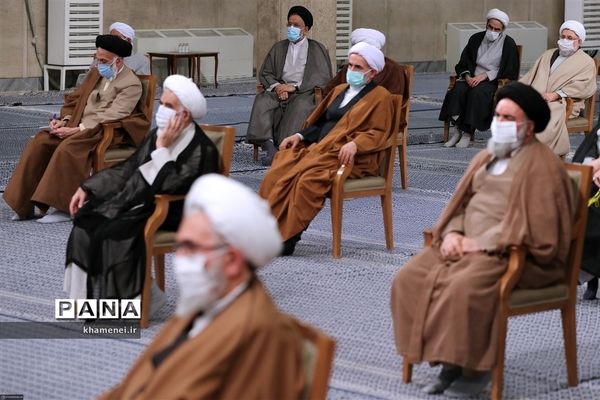 دیدار اعضای مجلس خبرگان رهبری با رهبر انقلاب اسلامی