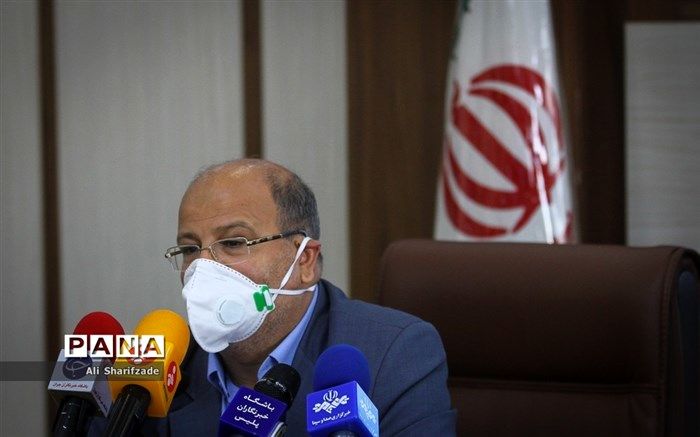 زالی: گروه‌های در معرض خطر از دو ماسک استفاده کنند