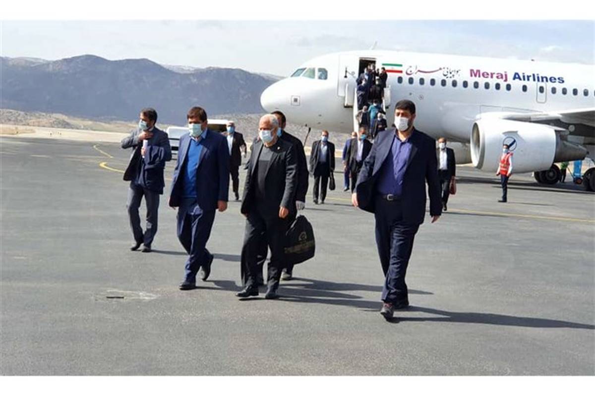 تعدادی از  نمایندگان مجلس شورای اسلامی جهت بازدید از شهر زلزله زده سی سخت وارد یاسوج شدند
