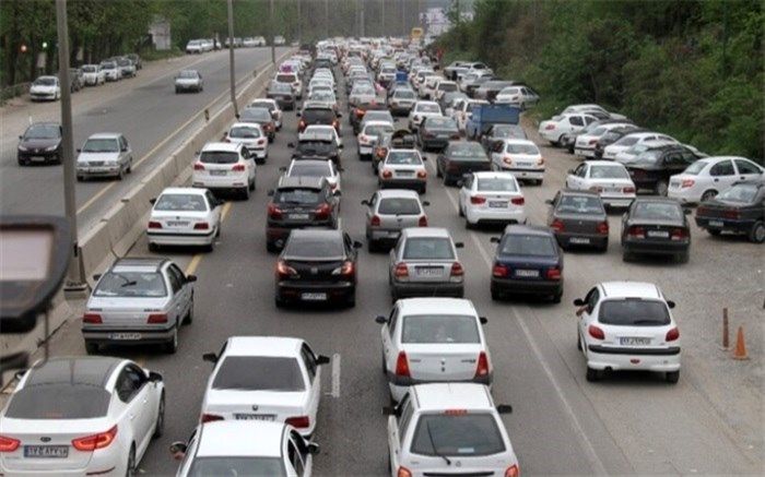 تردد وسایل نقلیه نسبت به روز قبل 4.3 درصد افزایش یافت