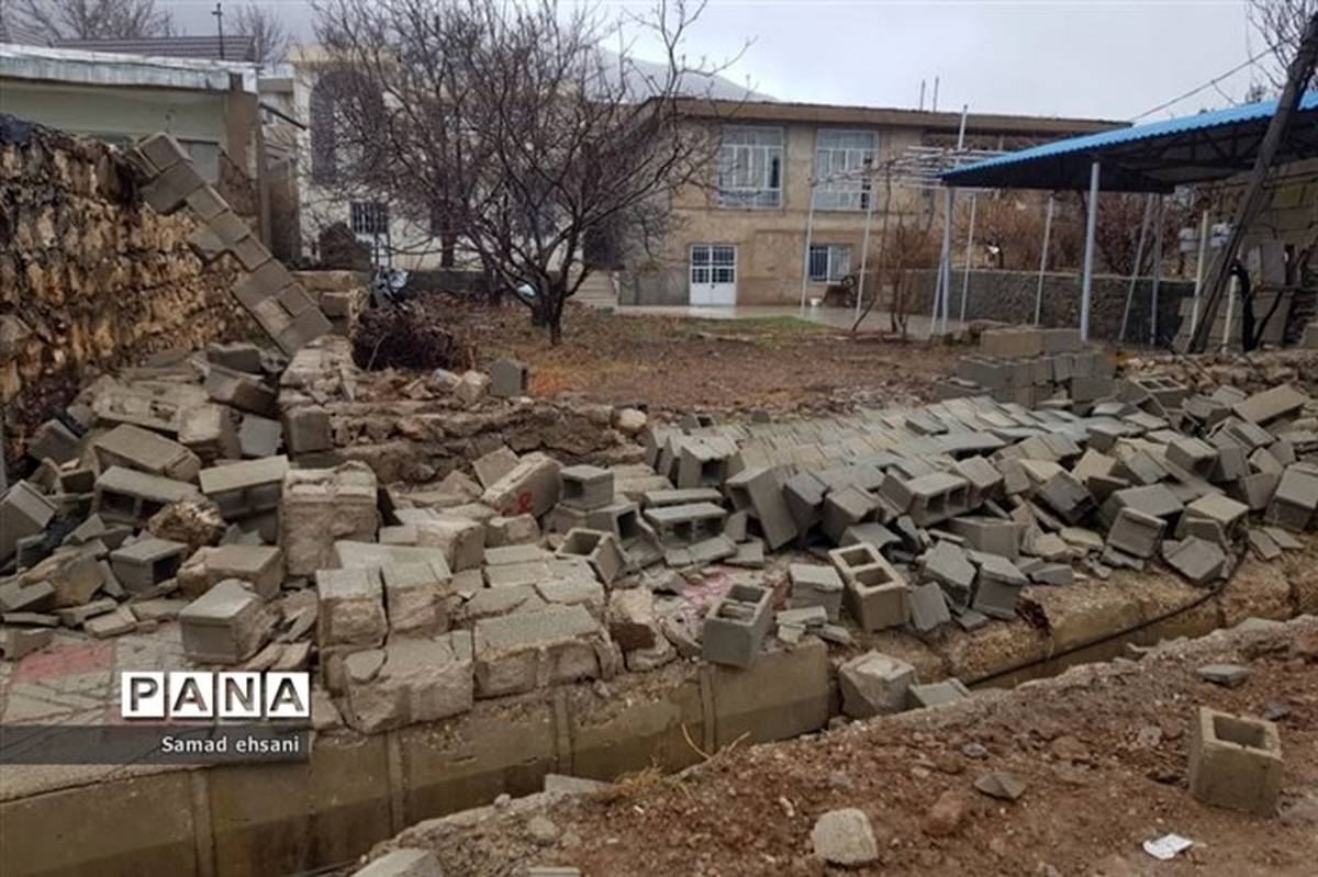 خسارت زلزله به منازل ۲۷۴ بازنشسته کشوری در سی‌سخت