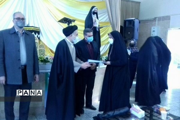 مراسم تقدیر از معاونان تربیتی منطقه خاورشهر به مناسبت هفته تربیت اسلامی