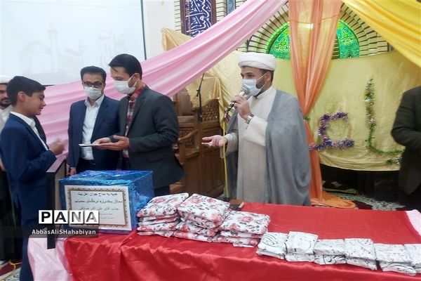 تقدیر ویژه از مقام ممتاز جشنواره نوغلامان حسینی در روستای رزق آباد کاشمر