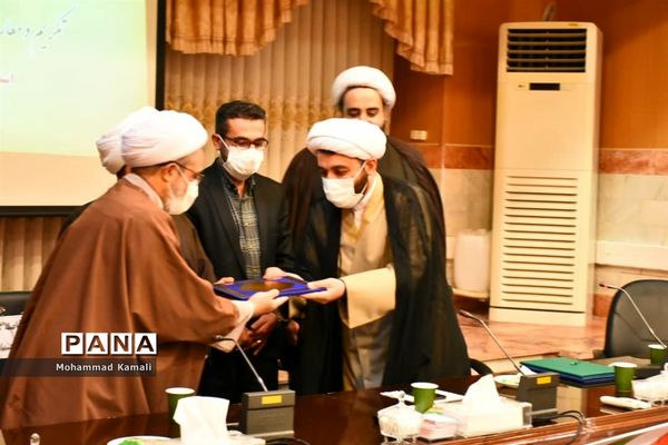 آیین تکریم و معارفه امام جمعه شهر نیم ور