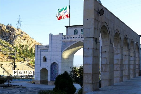 دروازه کهن شیراز