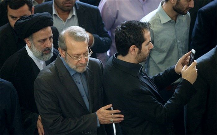 عضو جامعه روحانیت مبارز: از «رئیسی» در انتخابات 1400 حمایت می‌کنیم از «لاریجانی» نه
