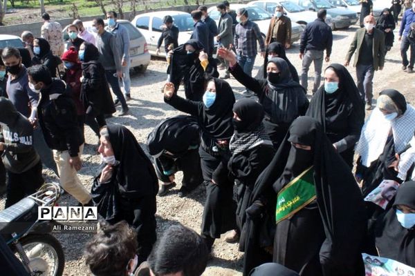 مراسم تشییع پیکر شهید علی اکبر محمدی در قائمشهر