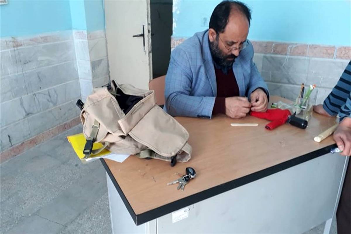 محمد حسین ابویی: جشنواره «معلمان هنرمند» می‌تواند برای کتب درسی تأمین محتوا کند