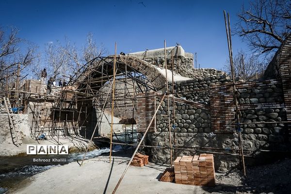 بازدید از بازسازی پل تاریخی کن