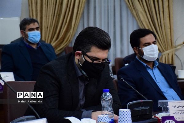 امضا تفاهم نامه سه جانبه شهرداری، آموزش و پرورش و انجمن حکمت در تبریز