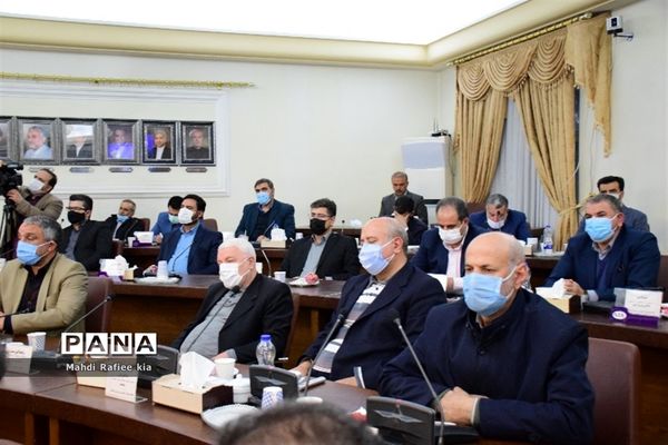 امضا تفاهم نامه سه جانبه شهرداری، آموزش و پرورش و انجمن حکمت در تبریز