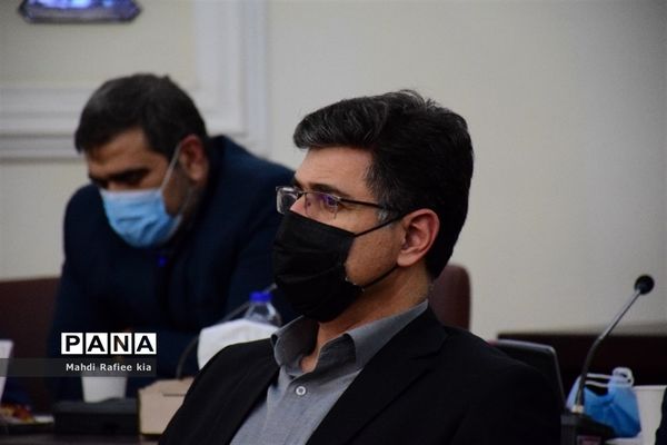 امضا تفاهم نامه سه جانبه شهرداری، آموزش و پرورش و انجمن حکمت در تبریز