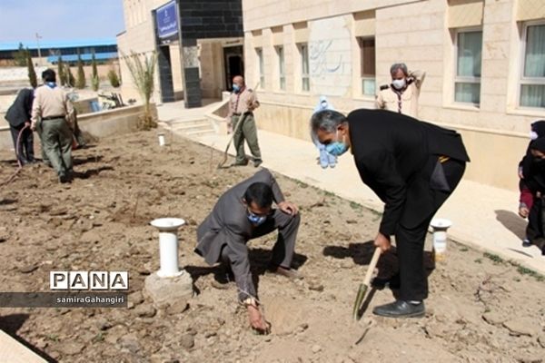 جشن تولد زمین درسازمان دانش‌آموزی خراسان جنوبی