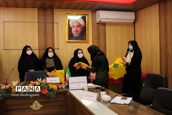 برگزاری مرحله نیمه نهایی مناظره دانش آموزی در آذربایجان شرقی