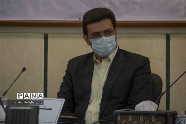 نشست نمایندگان مجلس دانش‌آموزی استان یزد