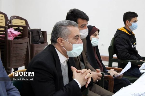 نشست هیات رئیسه و کمیته‌های مجلس دانش‌آموزی مازندران