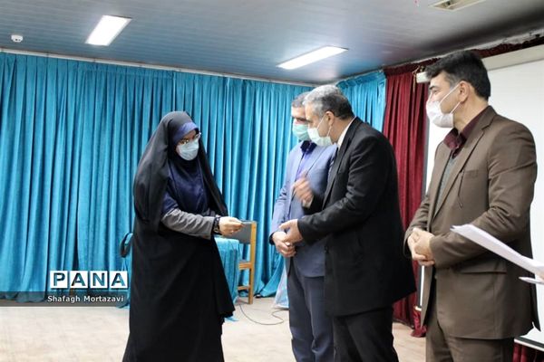 نشست هیات رئیسه و کمیته‌های مجلس دانش‌آموزی مازندران