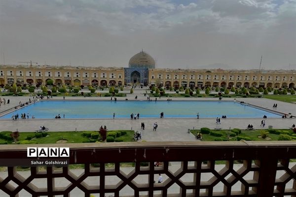 اصفهان پایتخت تمدن تاریخی و فرهنگی  ایران