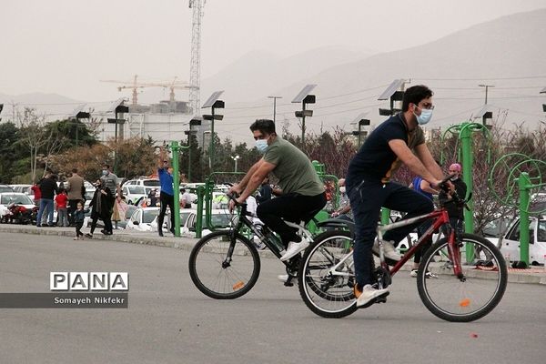 پارک پردیسان تهران میزبان پرواز بادبادک‌ها بر فراز آسمان