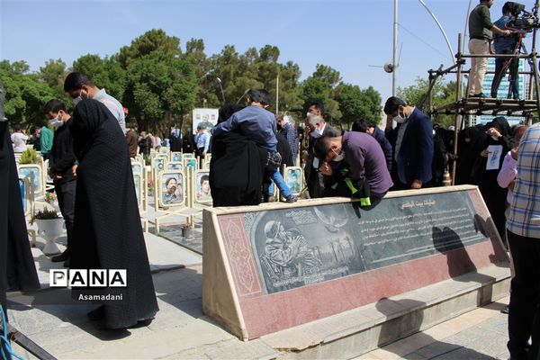مراسم تشییع پیکرشهید سردارحجازی در استان اصفهان
