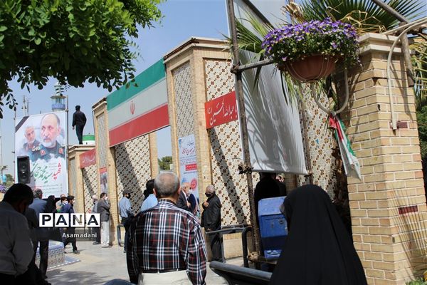 مراسم تشییع پیکرشهید سردارحجازی در استان اصفهان