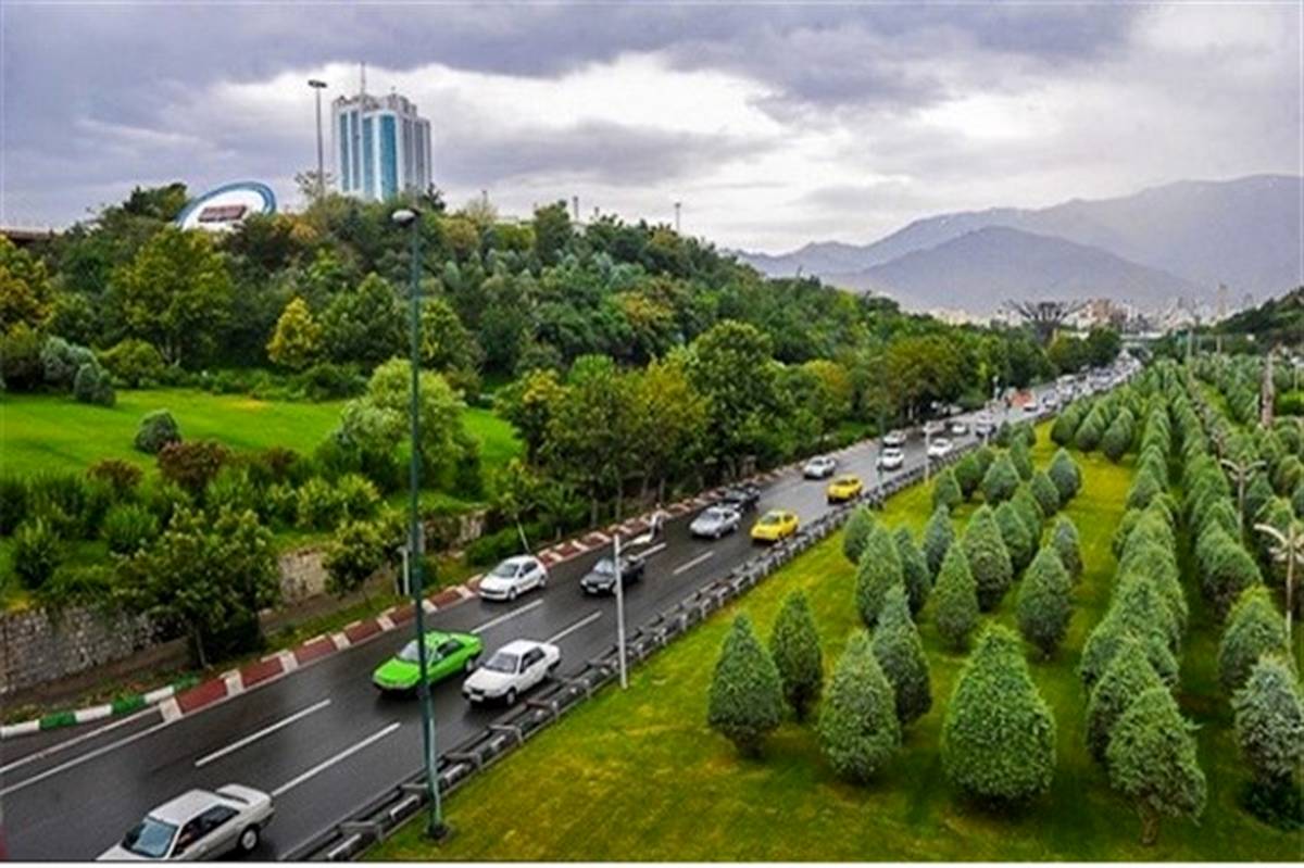 استفاده از آب شرب برای آبیاری فضای سبز تهران ممنوع شد