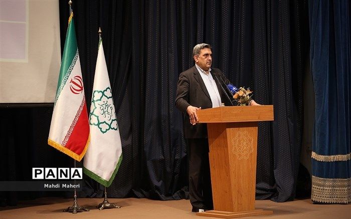 حناچی: نیمی از اتوبوس‌های تهران گازوئیل سوزند