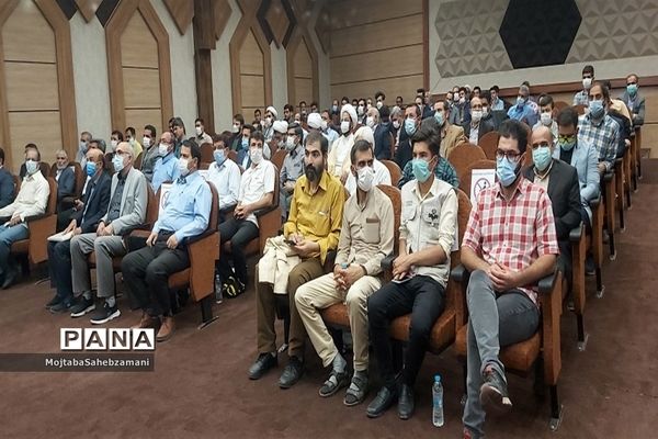 نشست فعالان فرهنگی هنری ترشیز با اعضای کمیسیون فرهنگی مجلس شورای اسلامی