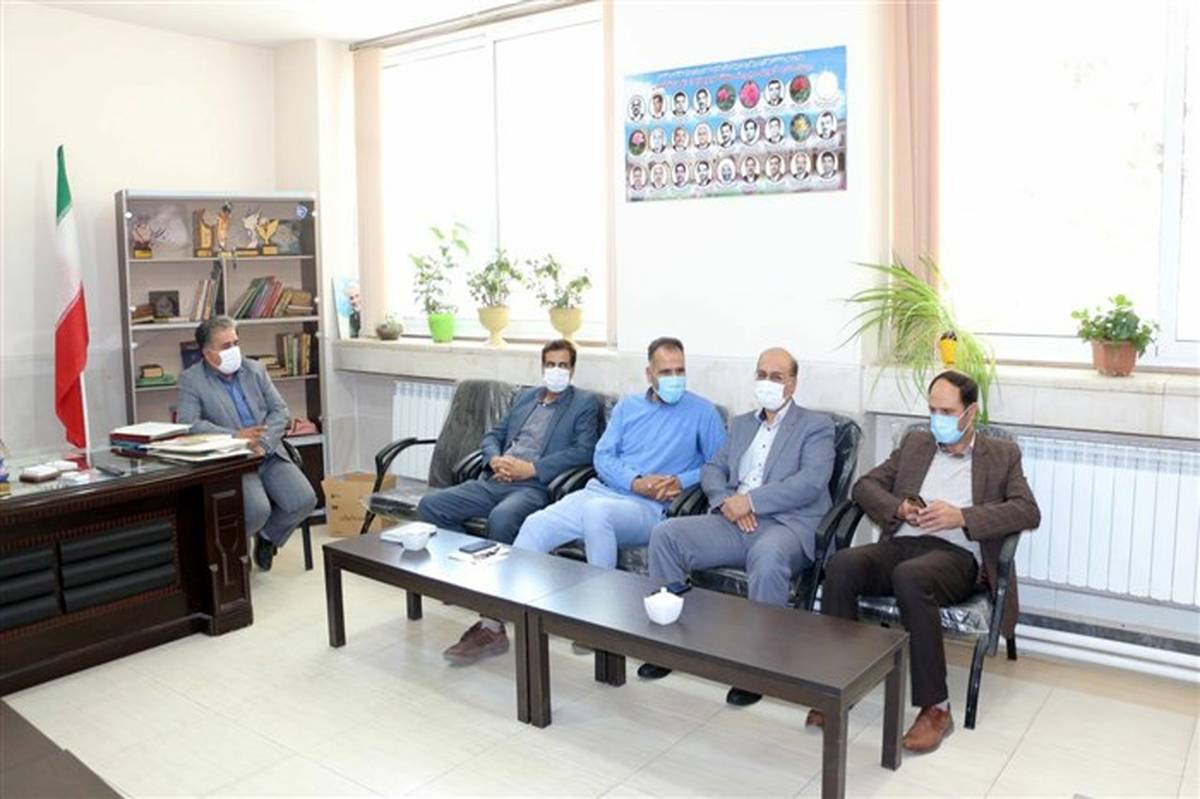 برگزاری جلسه روسای آموزش و پرورش مناطق و شهرستانهای شرق استان اصفهان در کوهپایه