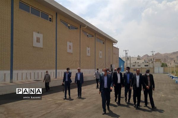 سفر یک روزه معاون وزیر و رئیس سازمان نوسازی و تجهیز مدارس کشور به داراب
